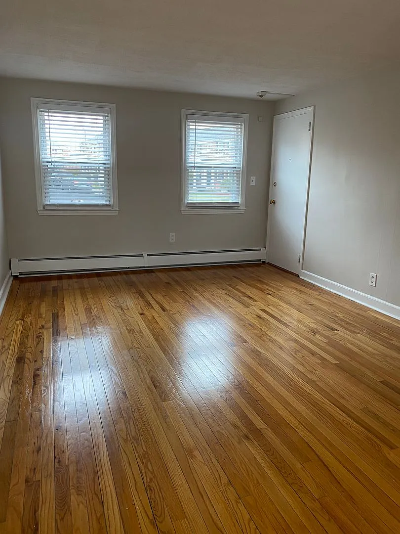 Shawomet Gardens Apartments — Photo 4