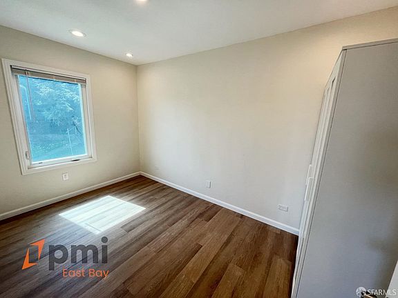 5th image of 303 Virginia St Unit A