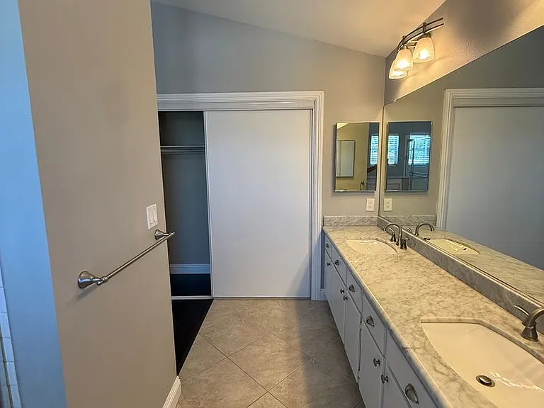 430 Carnation Pl — Photo 28
