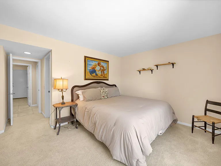 24961 Sandridge Cir — Photo 23