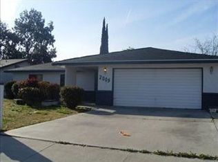 2005 Marc A Mitscher Ct, Bakersfield, CA 93304