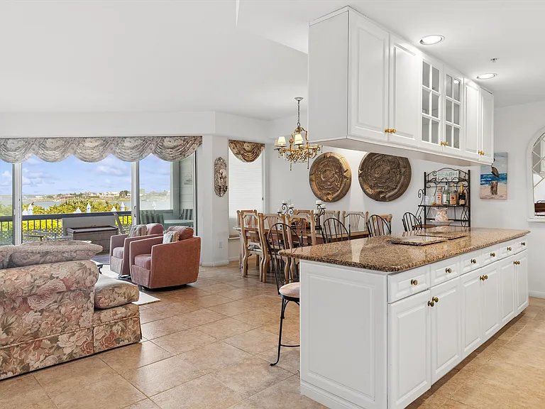 260 Dune Rd #79 — Photo 8