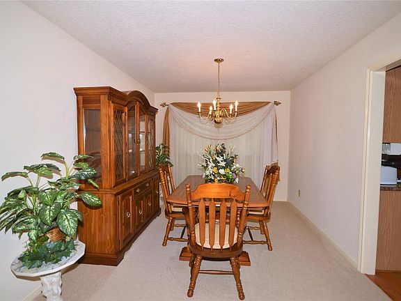 5th image of 1122 28th Ave N