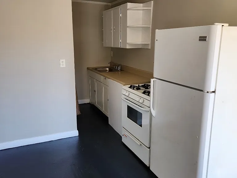 2200 Rebecca St #1 — Photo 3