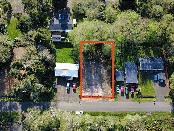 5th image of 537 Chenois Avenue NE