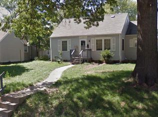 202 S Leonard St, Liberty, MO 64068