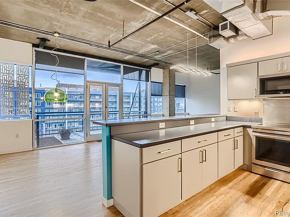 4th image of 2020 Arapahoe Street #820