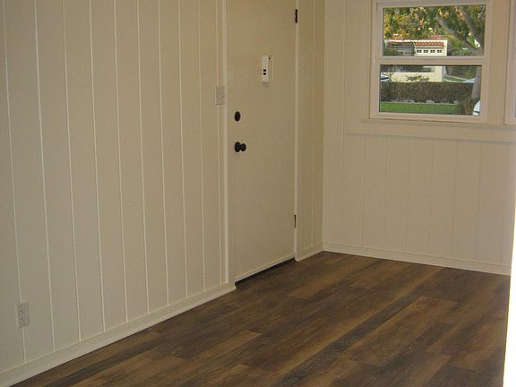 2nd image of 1922 Channel Dr APT A