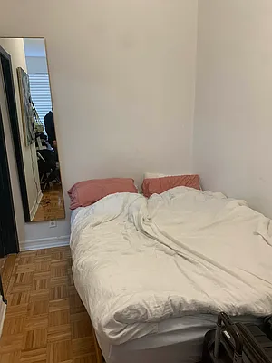 Rented by M.Grossman R.E. Management | media 15