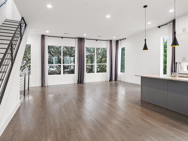 5906 Lindell Ave #101 — Photo 9