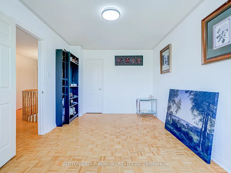 8890 Martin Grove Rd — Photo 40