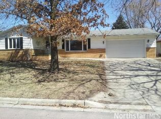 1305 7th St SE, Waseca, MN 56093