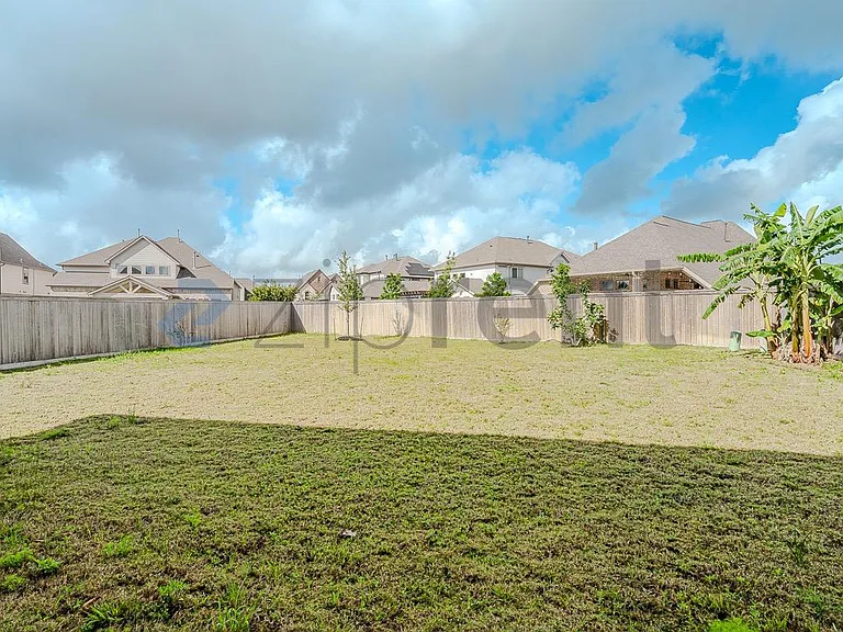 15023 Old Horseshoe Lake Dr — Photo 37