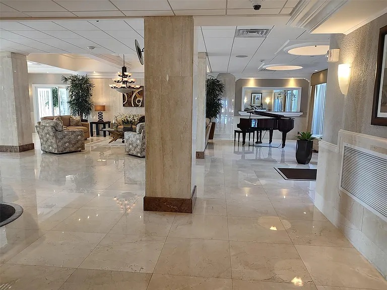 1012 N Ocean Blvd #602 — Photo 17