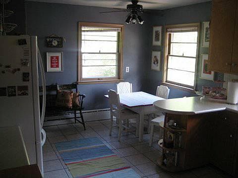 3rd image of 4743 Xerxes Ave S