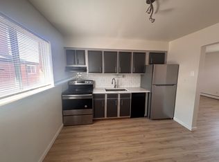 629 W Maple Rd APT 6, Clawson, MI 48017