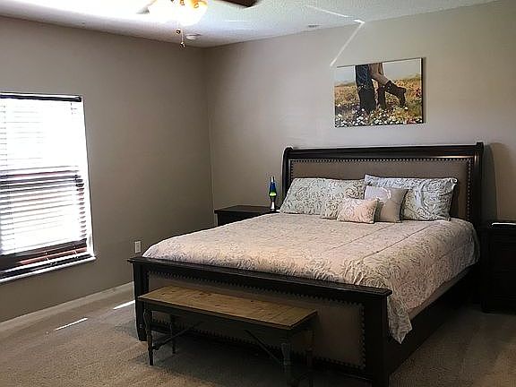 4th image of 3876 Gulf Shore Cir
