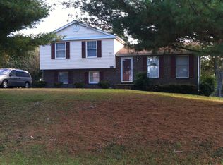 6329 Queens Lace Cir, Mechanicsville, VA 23111