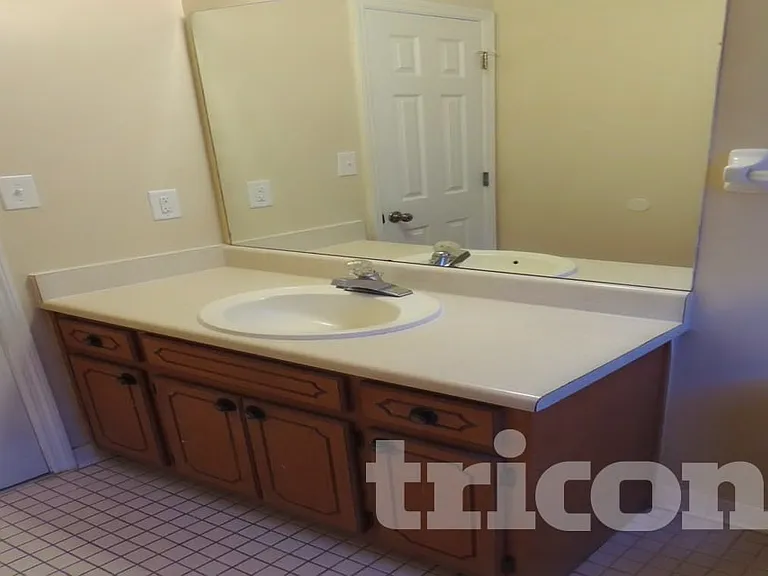 1102 Plantation Dr SE — Photo 11