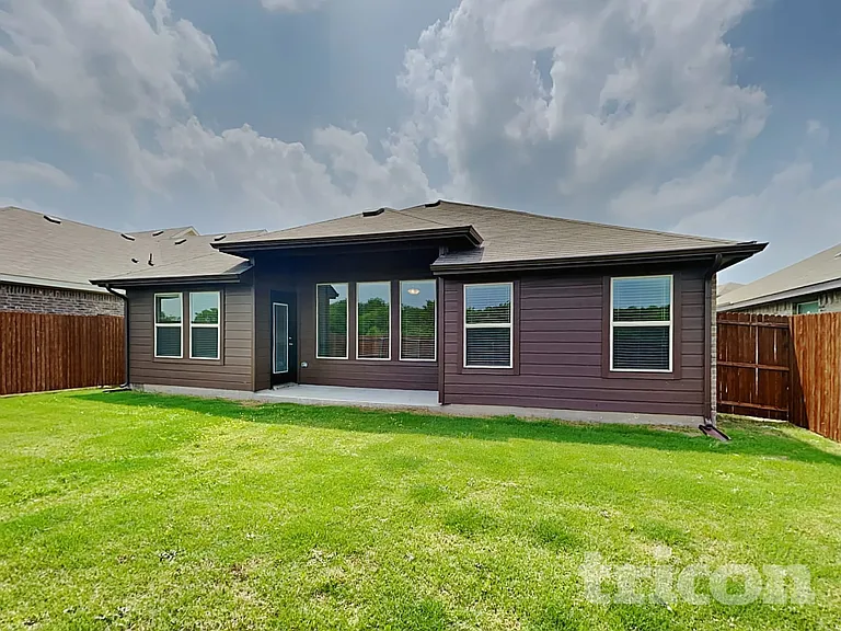 9125 Nevis Dr — Photo 16