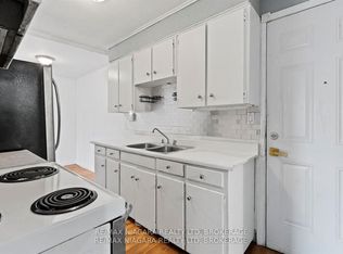 27 Main St #2, Saint Catharines, ON L2N4T6