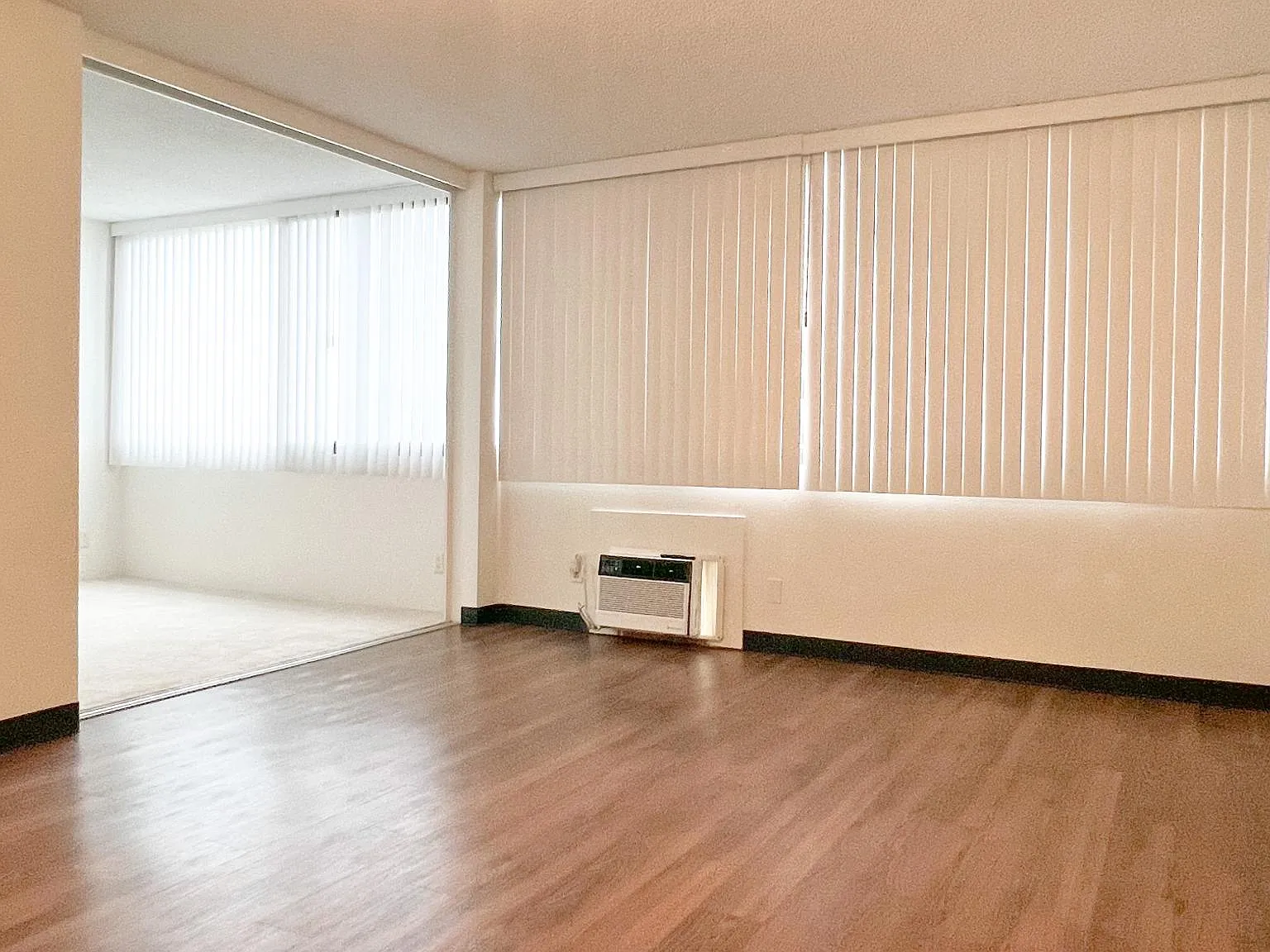 1 bed, 615 sqft, $2,400 — Photo 2