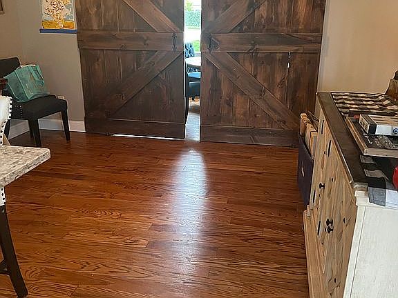 4th image of 3 Carpenter Ln