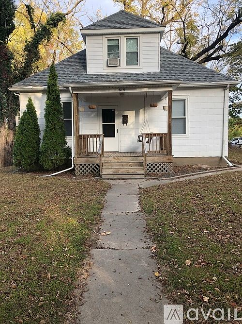 1st image of 618 N Sprigg St