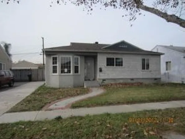 11019 Elmcroft Ave, Downey, CA 90241