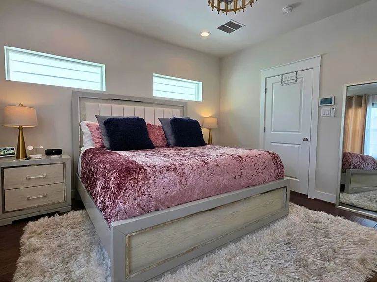 Donovan Gardens Ln — Photo 47