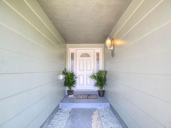 4th image of 3876 Gatty St