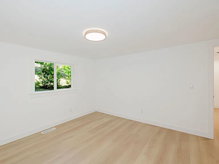 1520 Morgan Rd NW — Photo 27