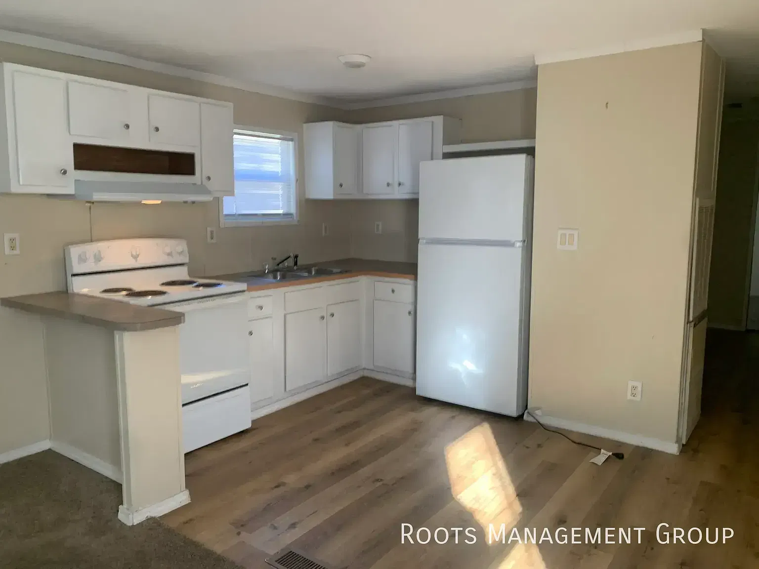 3 Bed 1 Bath Home Available for Lease at Briar Ridge - Apply Now! — Photo 3