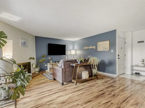 3428 S Locust Street #B, Denver, CO 80222