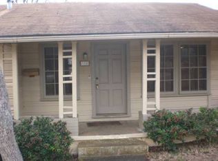 328 Lilac Ln, Terrell Hills, TX 78209