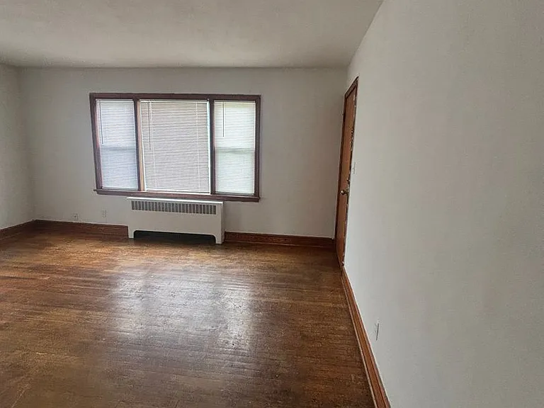 2735 Cedarhurst Ave NW — Photo 1