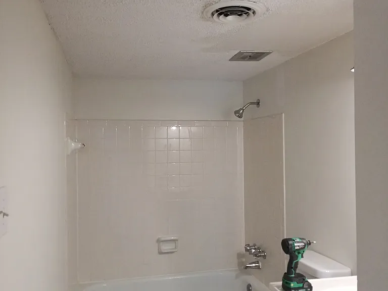 728 Zorn Ave #9 — Photo 9