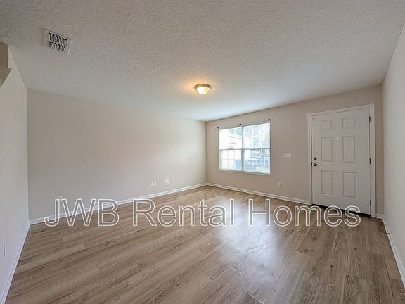 4th image of 1360 Orton St