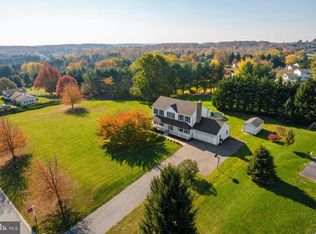 2635 Leslie Rd, Mount Airy, MD 21771