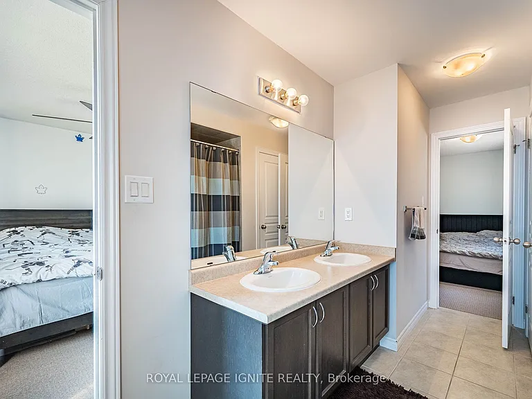18 Monkton Cir — Photo 37