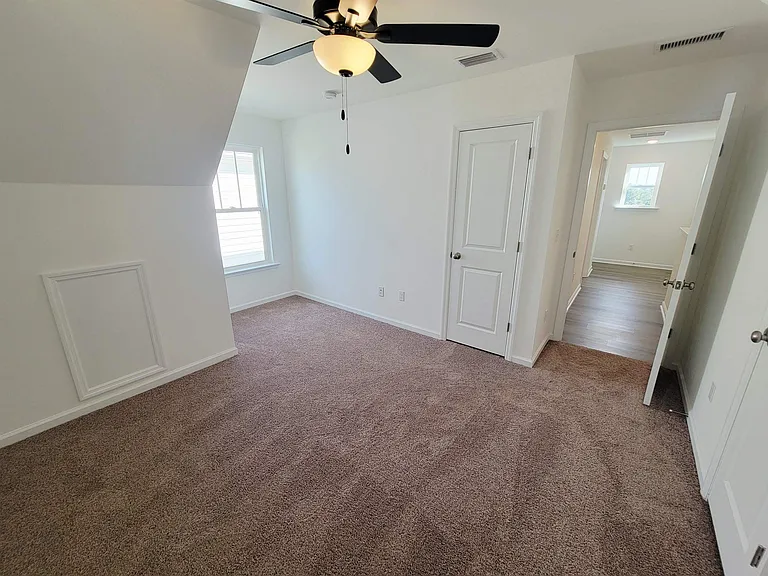 1367 Landon Hills Dr — Photo 20