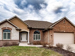 4613 Villa Wood Ct, Columbia, MO 65203