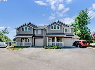 243 Deadmond Ferry Rd, Springfield, OR 97477