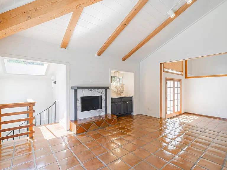 5245 Elvira Rd — Photo 5