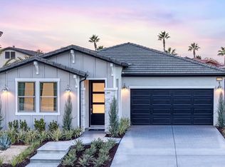 1486 E Via Giglio Dr, Fresno, CA 93730