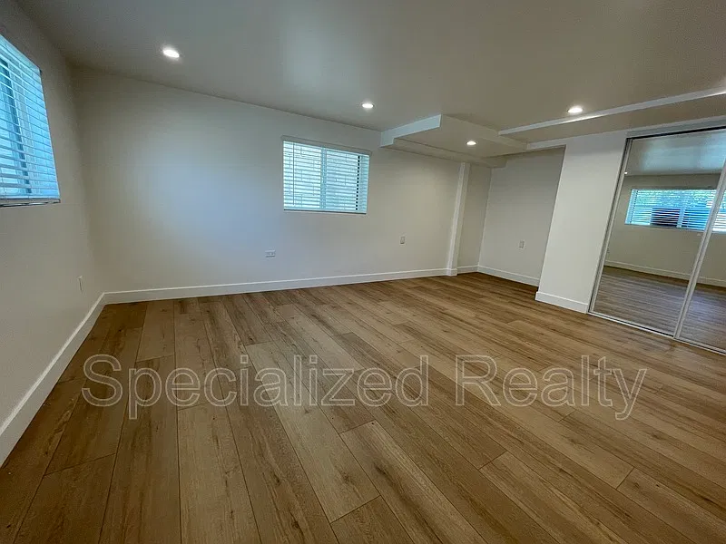 1 bed, 1.0 bath, 497 sqft, $2,495 — Photo 2