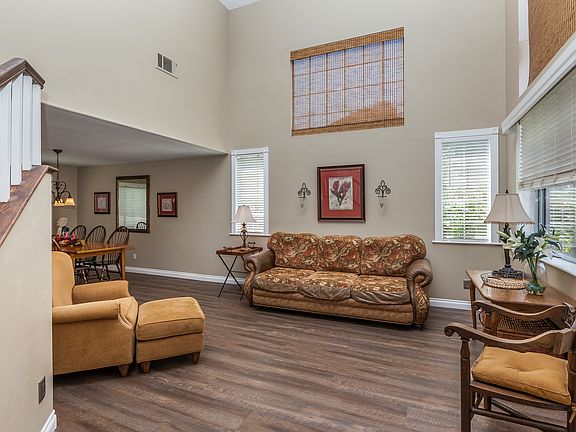 5th image of 748 Donatello Dr