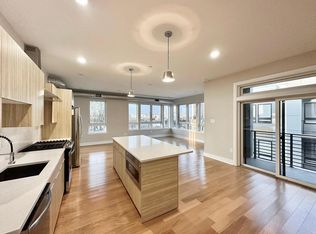 3200B Capri Dr #B304, Philadelphia, PA 19145
