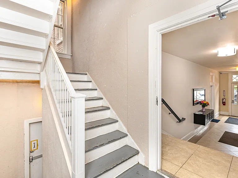 Beginning of Steps to Apartment