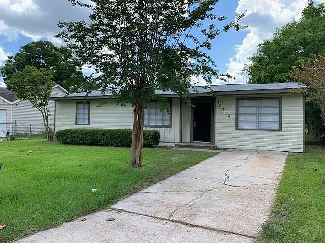 1st image of 10739 Royal Pine Dr